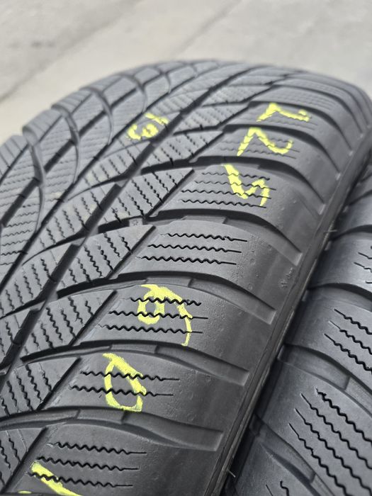 Anvelope iarna 225 60 18