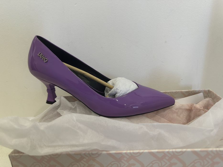 Liu jo лилави обувки размер 36
