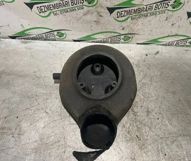 Capac motor Dacia 1310 1998