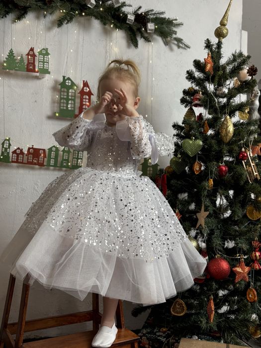 Платье на утренник Очень пышное