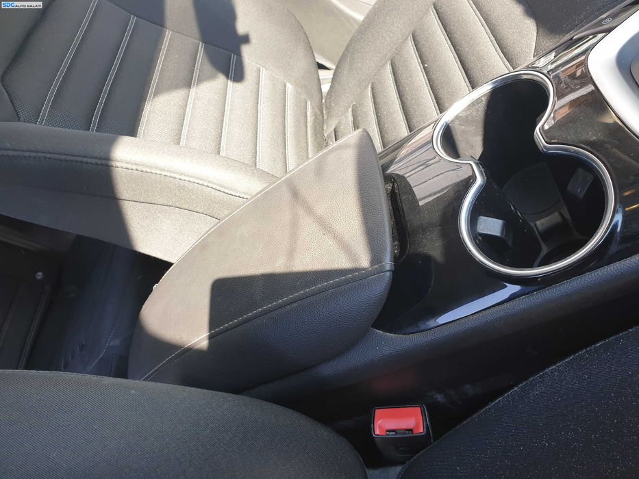 Cotiera Piele cu Consola Centrala Ford Mondeo Mk 5 2014 - 2021 [Q0832]