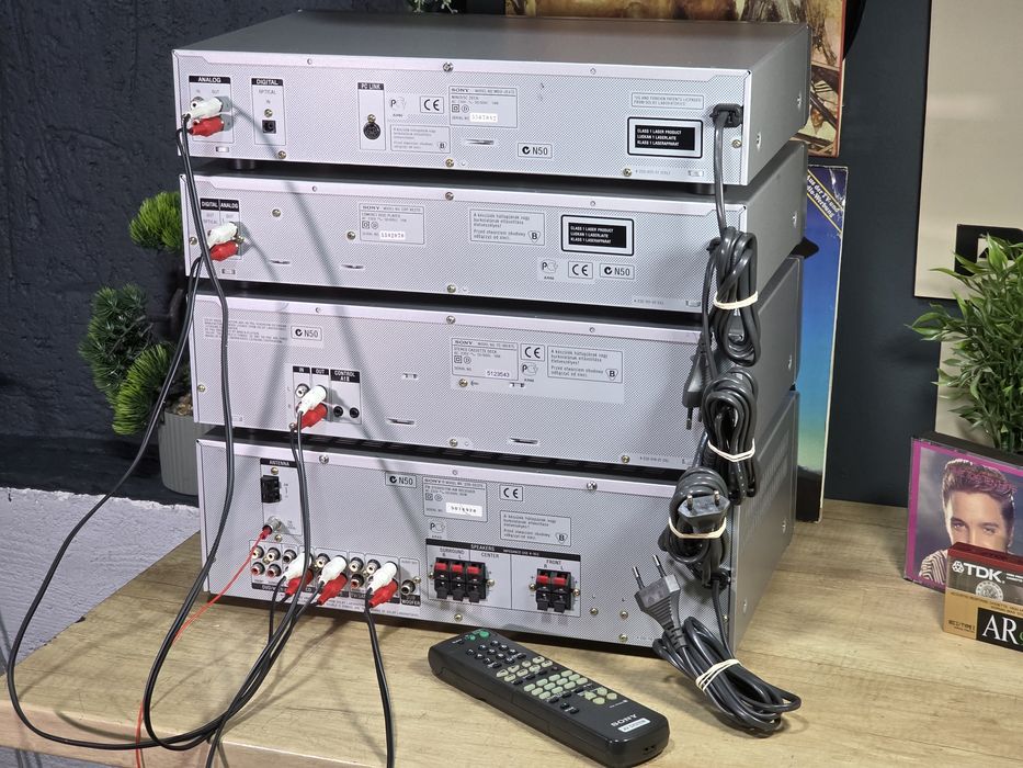 Linie audio SONY, amplificator, cd-player, dublu deck ,minidisc MD,