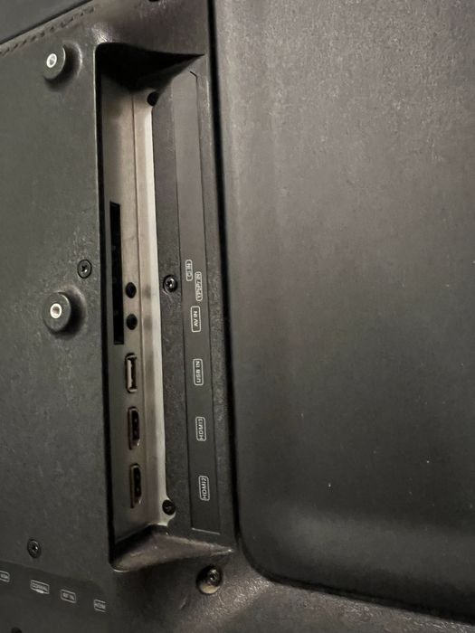TV led Vortex V32CK600 defect