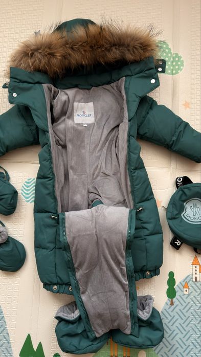 Комбинезон-трансформер Moncler, размер 74 (0–9 мес)