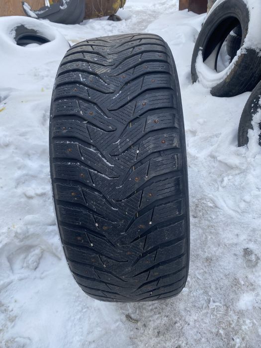 Продаю шины в отличном состояние