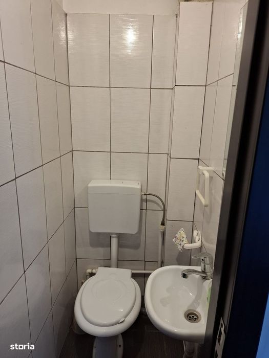 Apartament 4 camere decomandat
