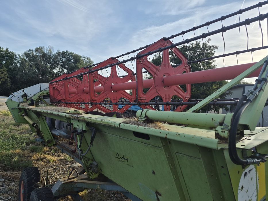 Комбайн Claas Mega 204