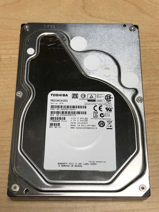 Hard Disk 3TB Toshiba interfata Sata III 7200rpm HDD pt PC NVR DVR NAS