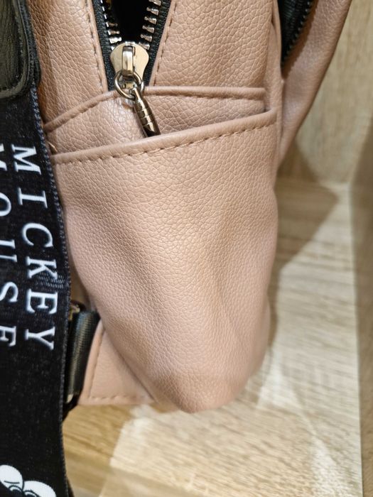 Дамска чанта- Раница