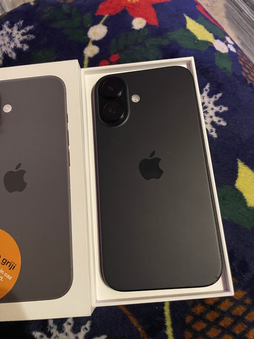 Vand iphone 16 de 256gb la cutie