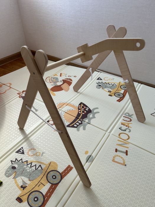 Стойка Монтессори для младенцев