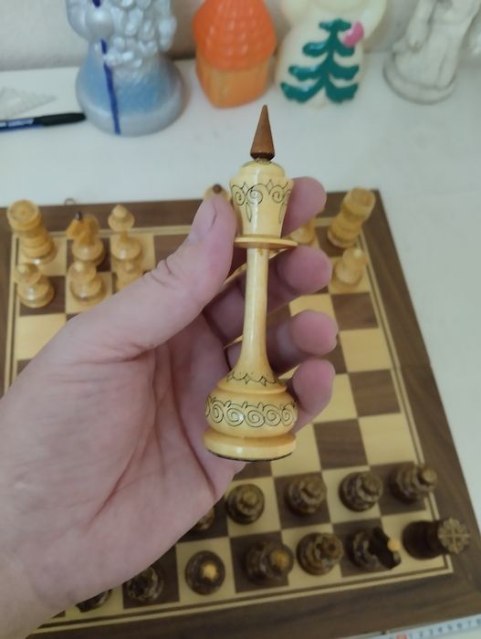 Шахматы большие продам