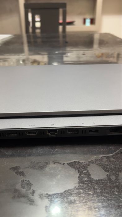 Геймърски лаптоп Lenovo LOQ 15 15IRX-i7, RTX 4060 8GB, 32GB RAM