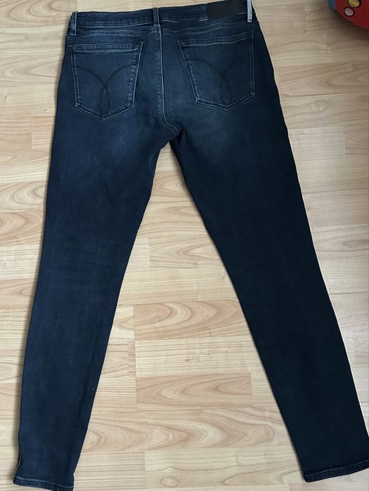 Blugi Calvin Klein marimea M