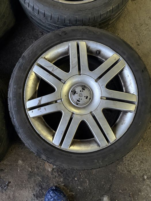 Джанти с гуми 225/45/17 5x112
