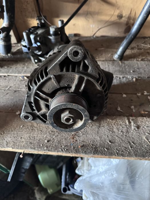 Генератор Audi A6 C4 / Audi 100 C4 2.6 – 2.8 (120A)