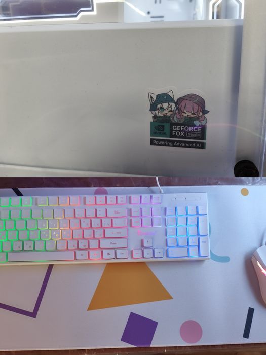 Компьютер в комплекте.