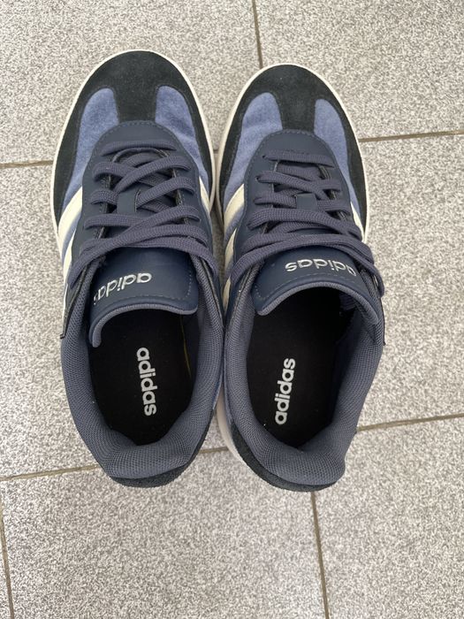 Маратонки adidas