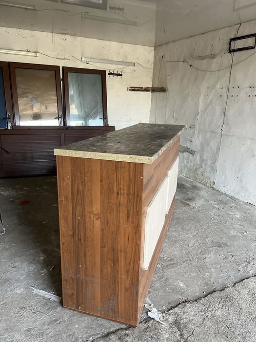 Продам барную стойку