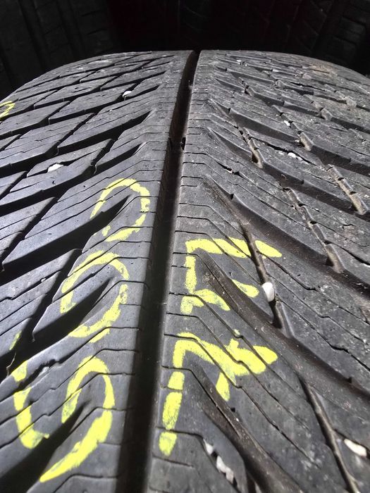 255 45 20 105V Michelin Alpin5 SUV Iarna