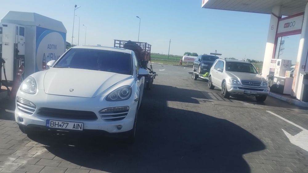 Tractări auto & transport utilaje mașini defecte