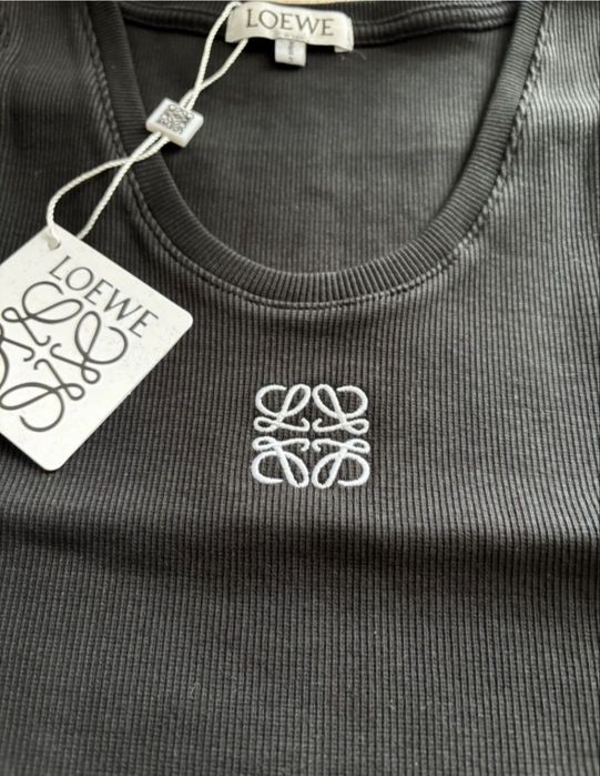 Top lung loewe diferite culori