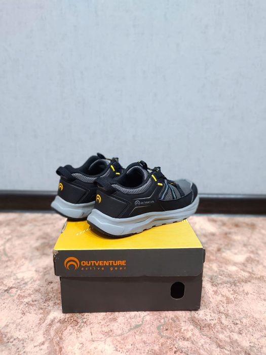 Продам обувь на мальчика