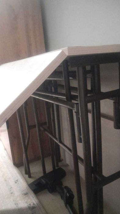 Продам тронсформер стол