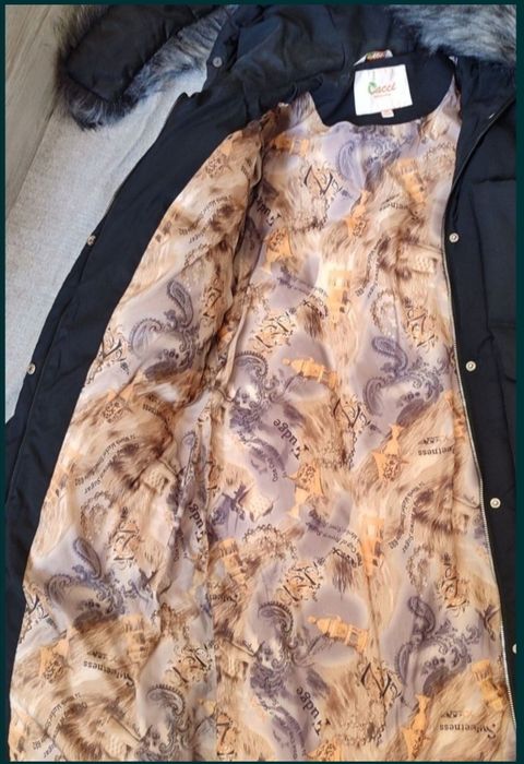 Продается куртка женская