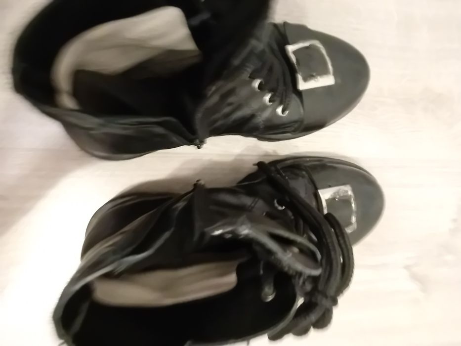 Ghete dama din piele naturala, marimea 36. Oferta! 50 lei