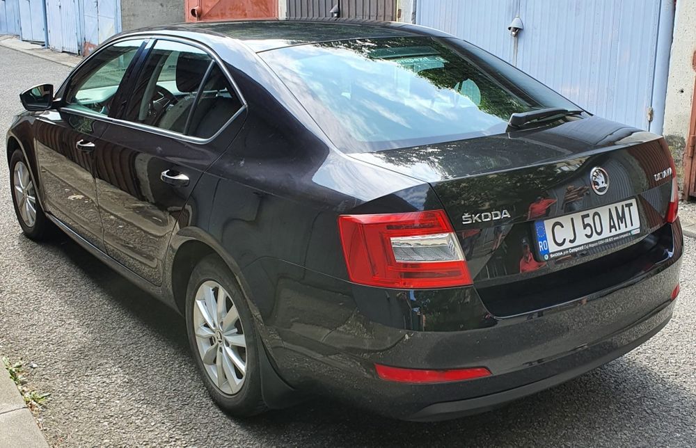 Vând Skoda Octavia 1.2 Benzina