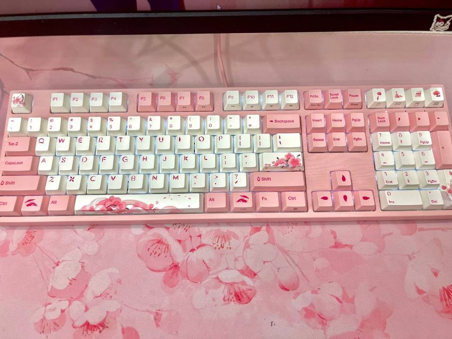 Клавиатура Varmilo VEM108 Sakura R2