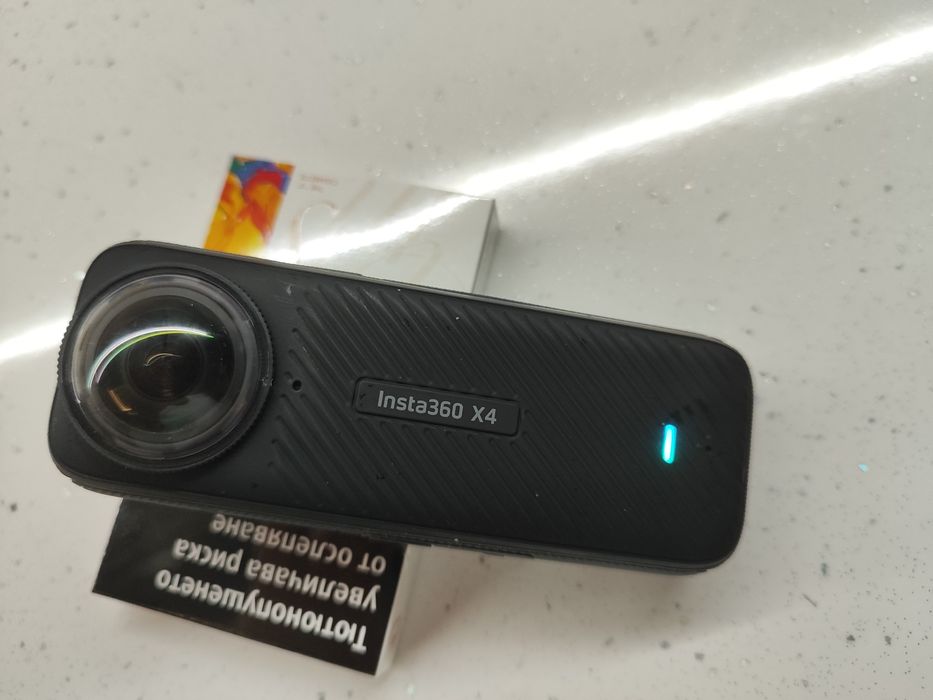 Екшан камера insta 360 x4