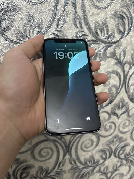 Айфон 11 128гб.