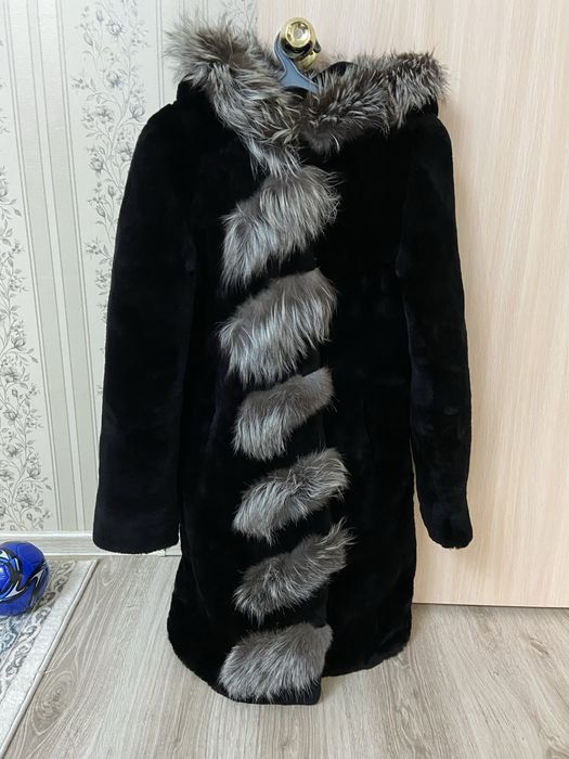 Шубка мутоновая.