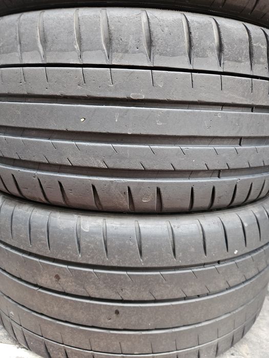 Гуми Спорт Пакет 225/40/19 & 255/35/19