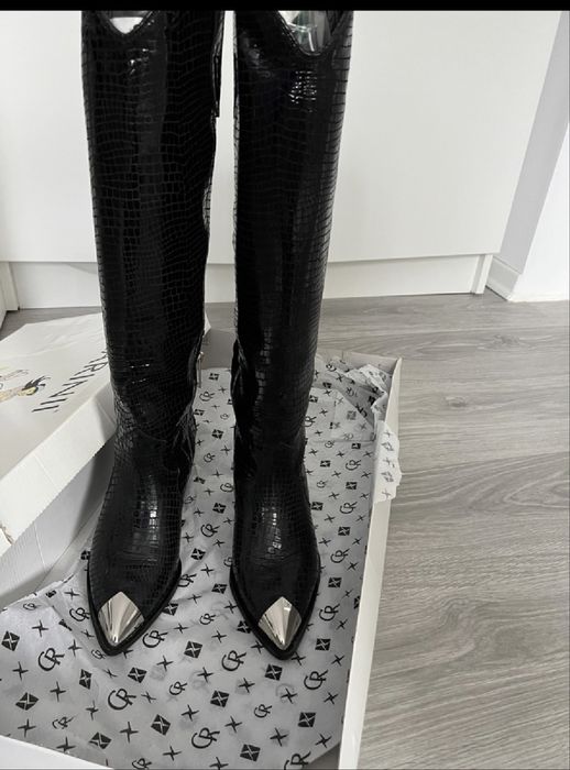 Cizme Carinii din piele naturala lacuita