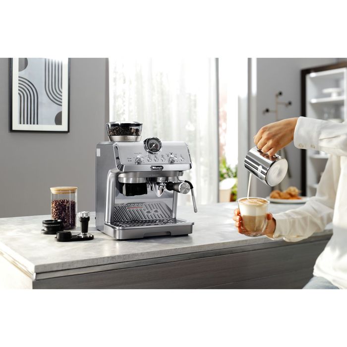 Кафеавтомат Delonghi La Specialista Arte 15 бара 1400w