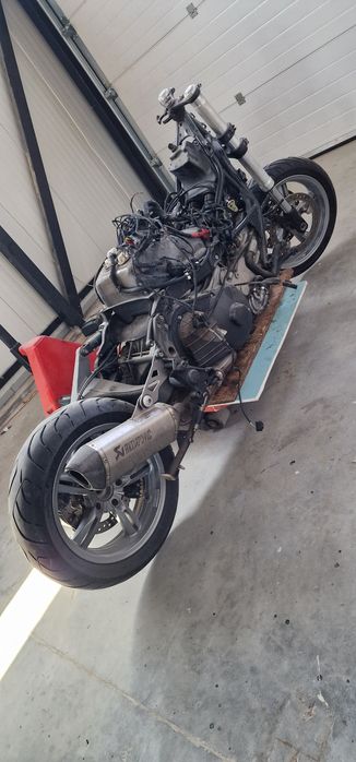 Toba Akrapovic  BMW C650GT