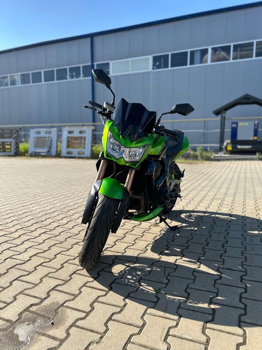Kawasaki Z750R Abs