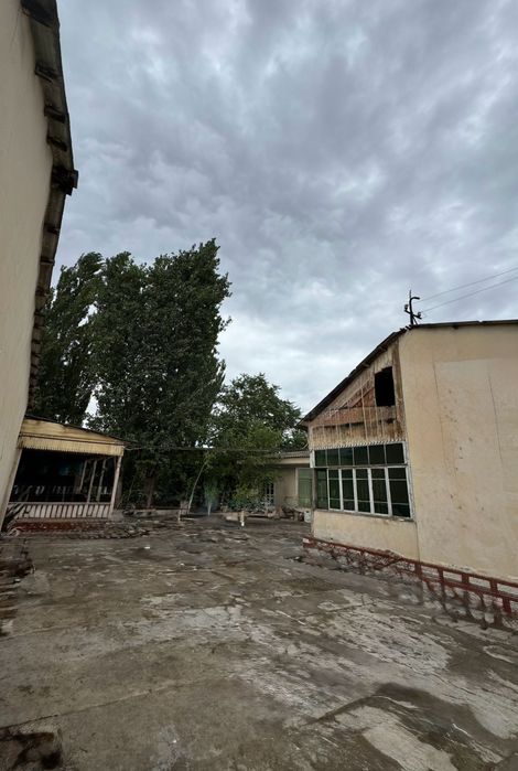 Hovli Uy Zor Narxda 9-sotix