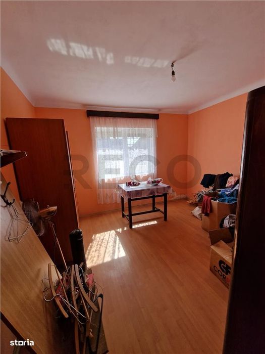 Teren mare cu 2 case in Sabolciu, com. Sacadat