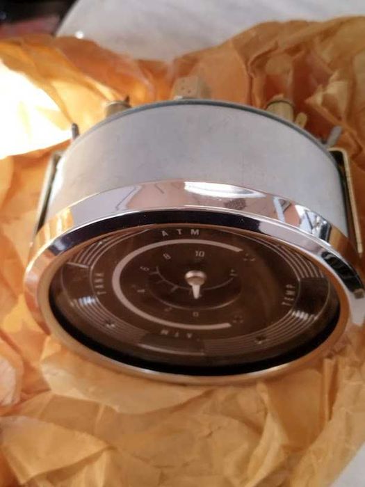 Ретро авто  комбиниран уред