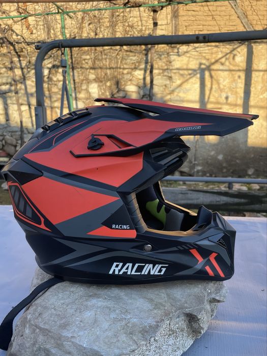 Каска за кросов мотор L размер