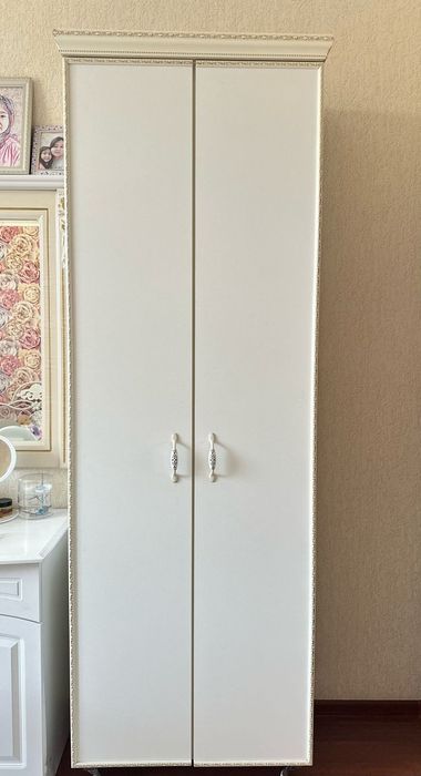 Продам шифонер в отличном состоянии