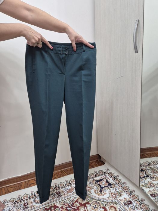 Женские одежды. Брюки