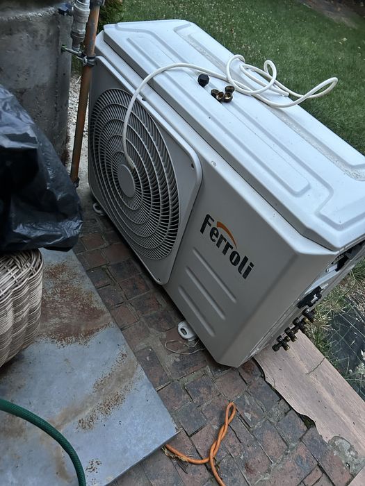 Unitate exterioara Ferroli Diamond 18000BTU defecta