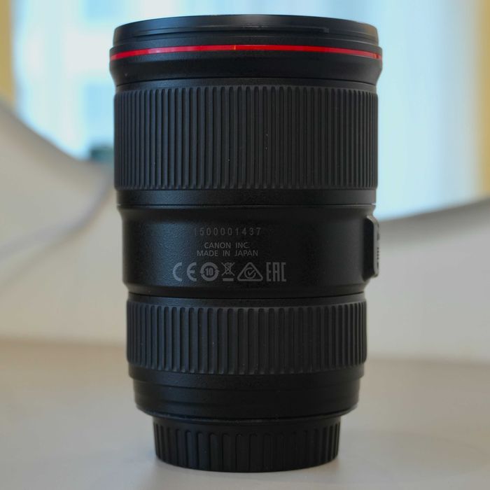 Canon EF 16-35mm f4 L IS USM