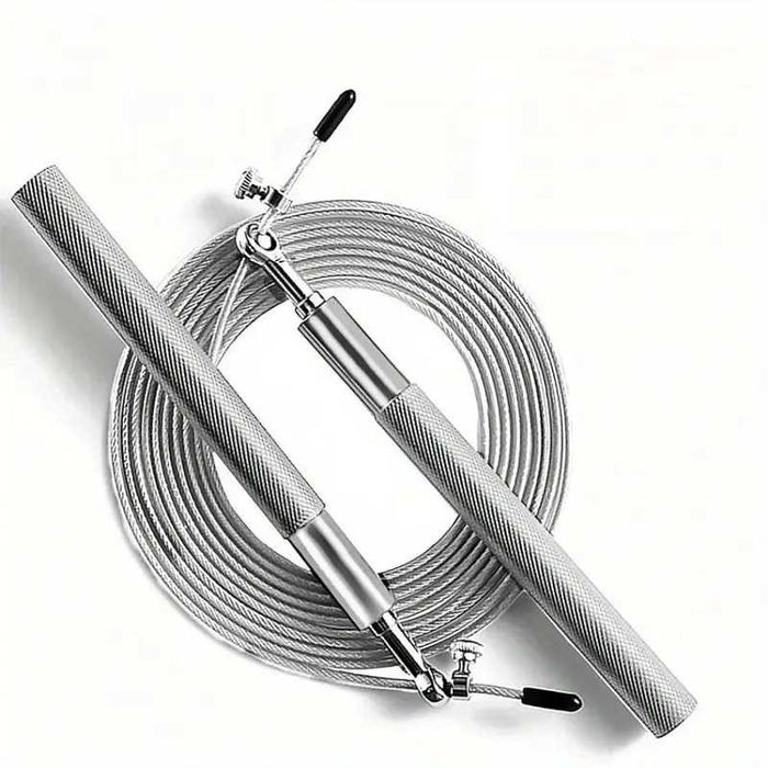 Удобно метално въже за скачане