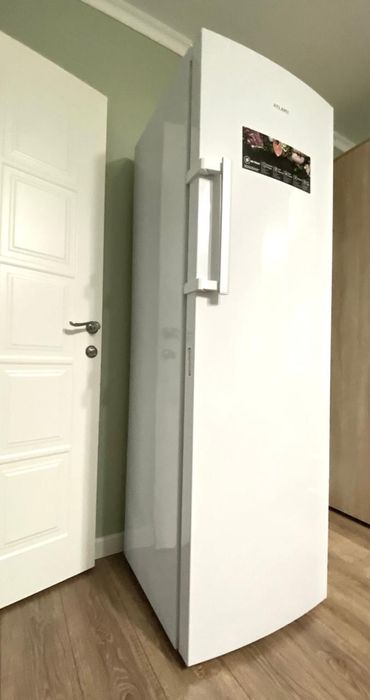 Продам морозильник в отличном состоянии